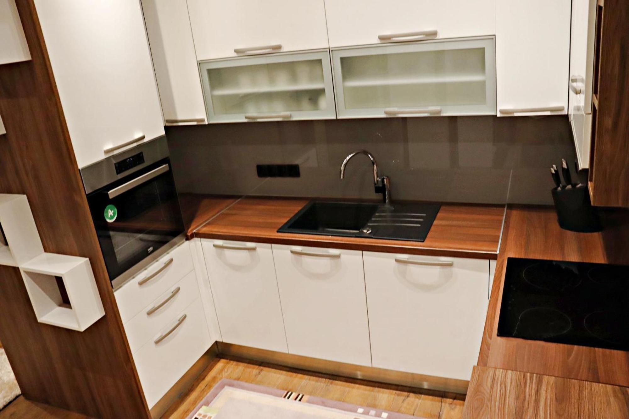 Capital Apartments Сараево Экстерьер фото